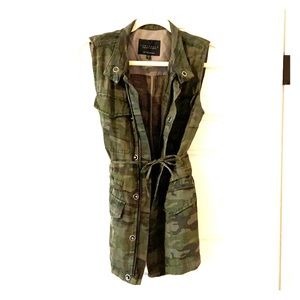 Sanctuary Courier Camo Vest